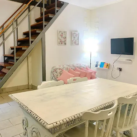 Appartamento Casa Elena Vintage Vomero - Napoli